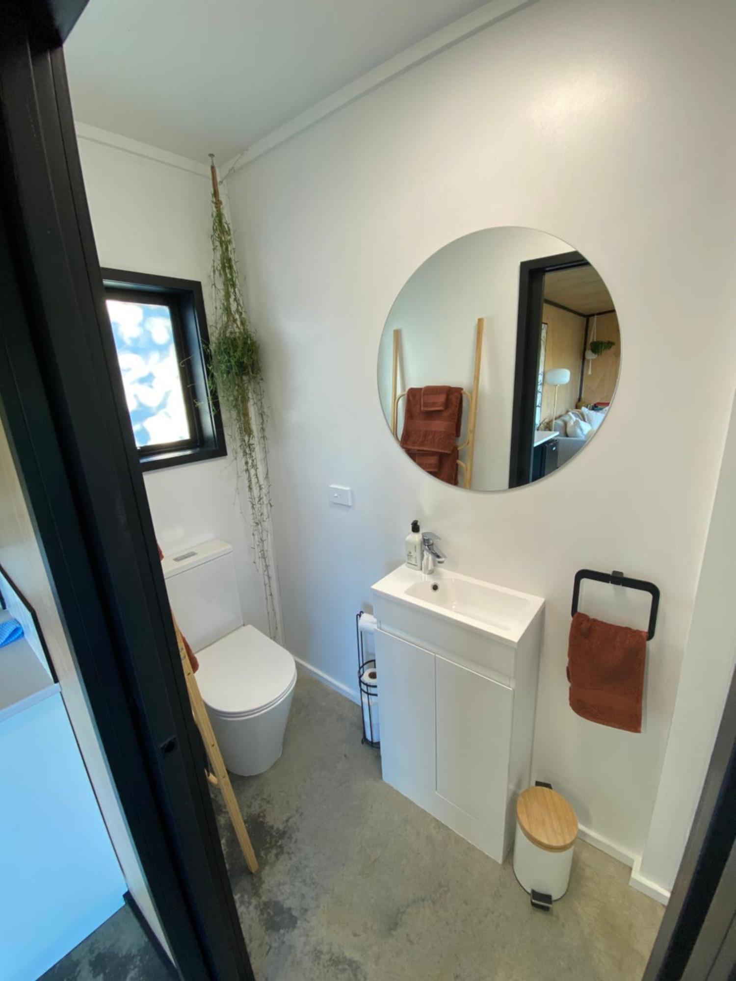 Soul Shack, With Outdoor Bath Villa Raglan Exterior photo